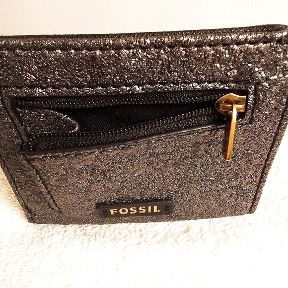 Adorable Owl Fossil Wallet! There's pockets for your dollar bills change & cards - Picture 6 of 6